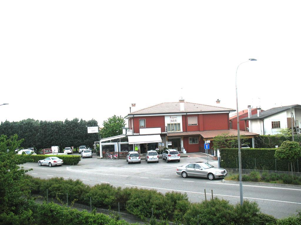 Laguna B&B Quarto dʼAltino Exteriör bild